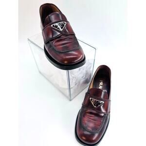 Prada Chocolate Brown Leather Womens Loafer EU 35 US 5